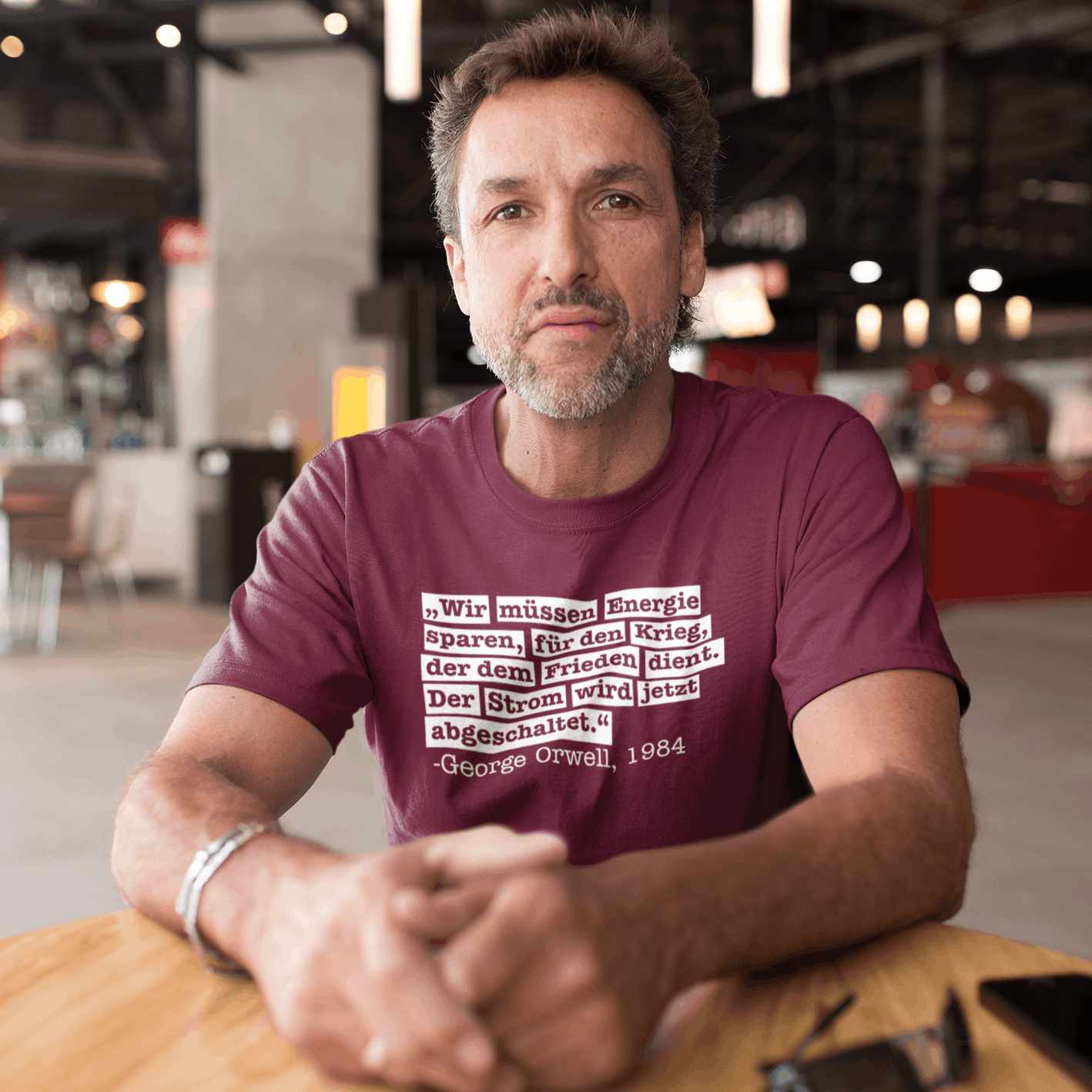 Der Strom wird abgeschaltet – George Orwell - Herren Shirt